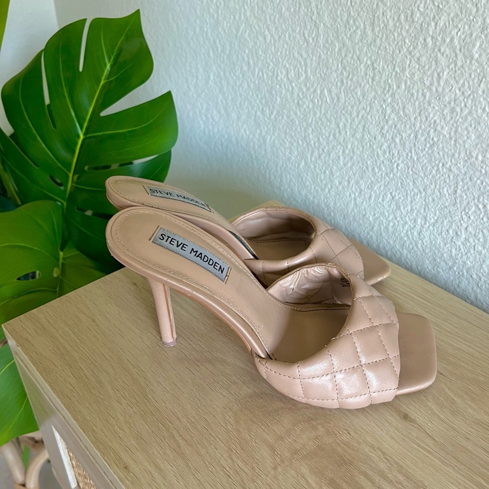 Steven Madden Quilted Pattern Square Toe Tan Beig… - image 2